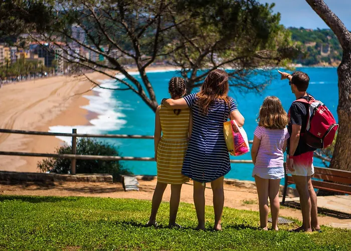 Vivalidays Francesco - - Costa Bra Lloret de Mar